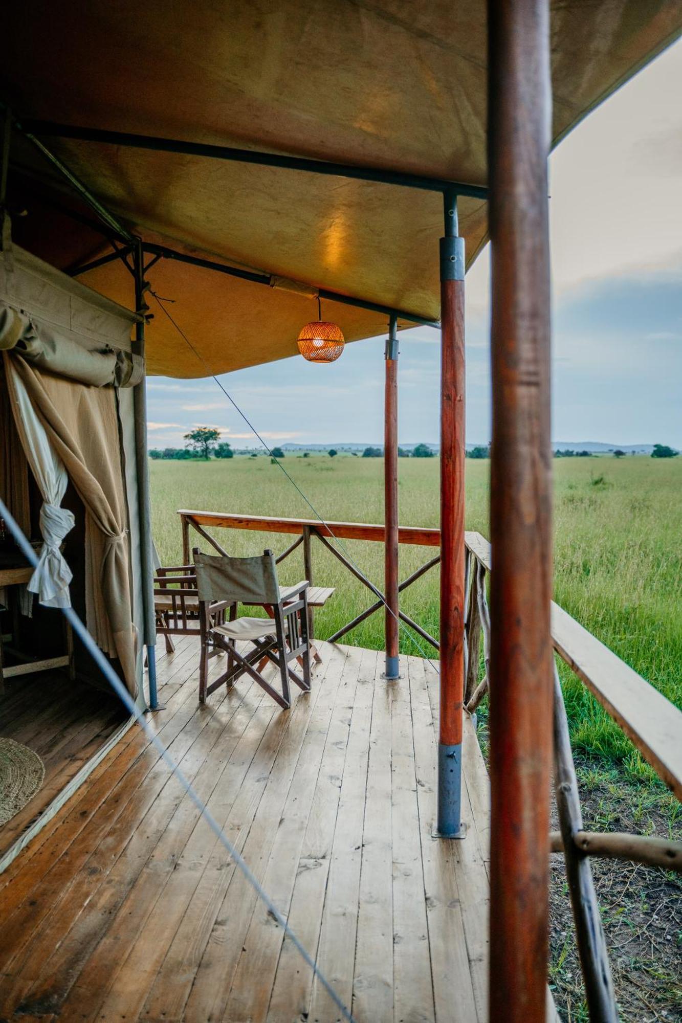 ホテル Zawadi Camp セレンゲティ エクステリア 写真